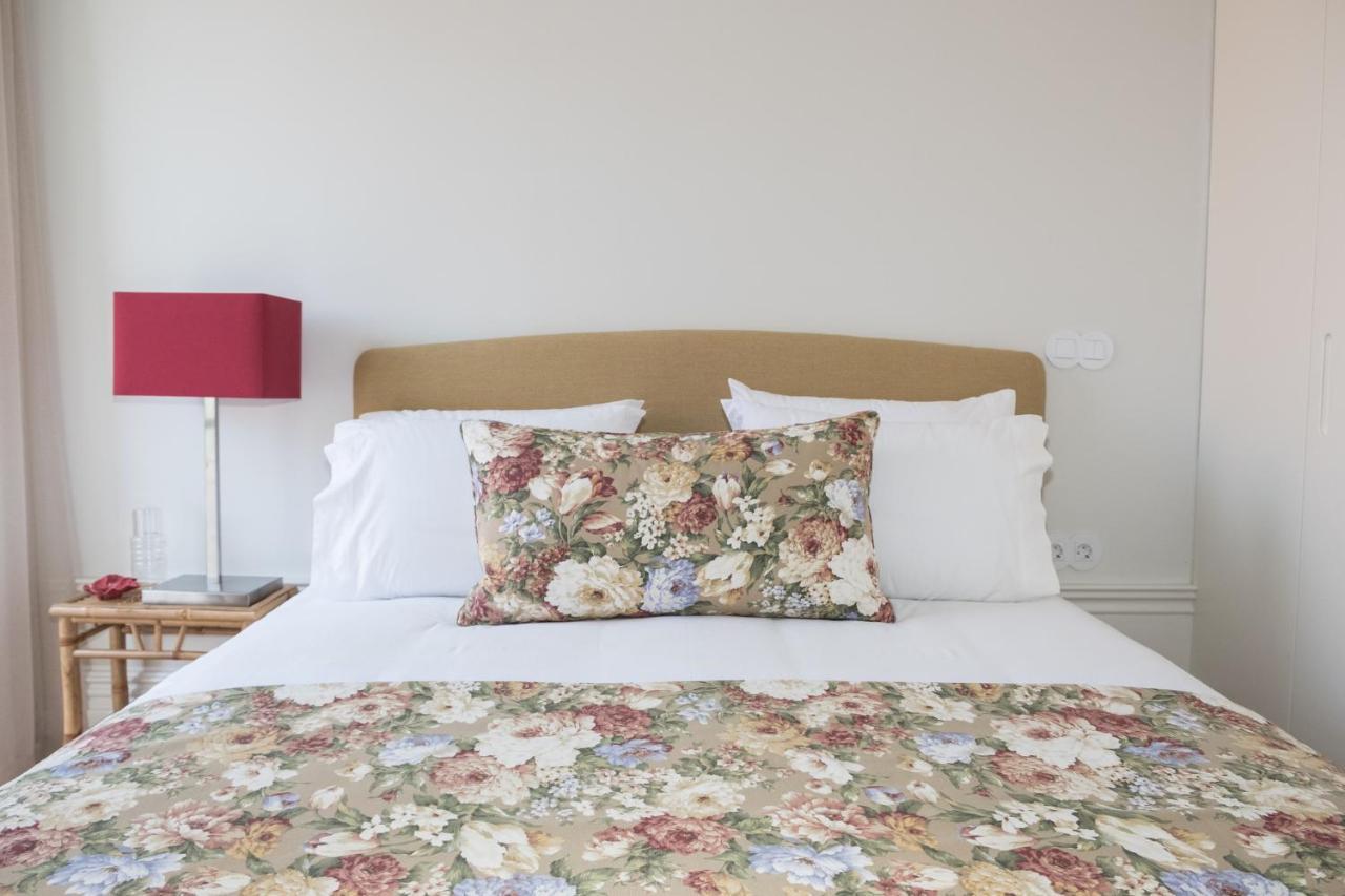 Boutique Rentals-Flores Chic In Historical Center Porto Ngoại thất bức ảnh