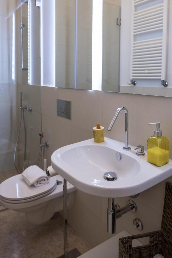 Boutique Rentals-Flores Chic In Historical Center Porto Ngoại thất bức ảnh